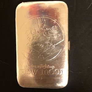 New moon wallet